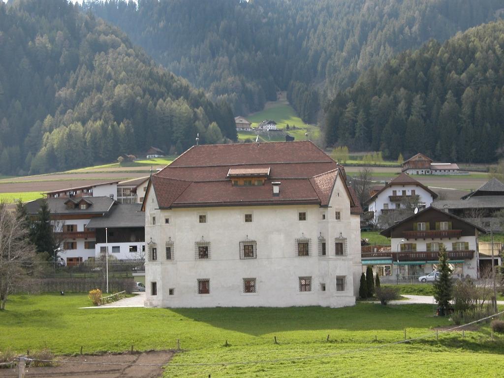 Апартаменты Mansarda Dolomiti Разун-ди-Сопра Экстерьер фото